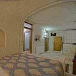 Risus Cave Homestay Goreme