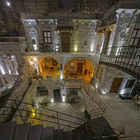 Hotel Risus Cave 2*
