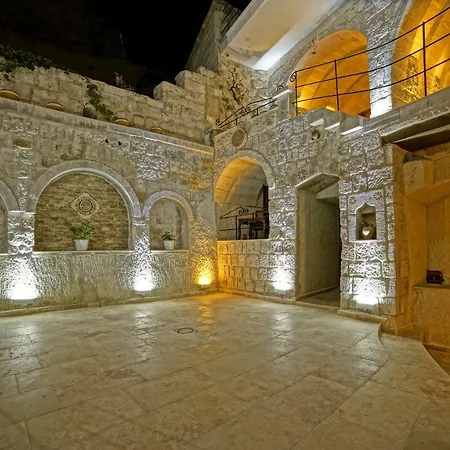 Hotel Risus Cave